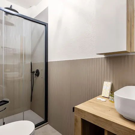 G E B Apartment *
